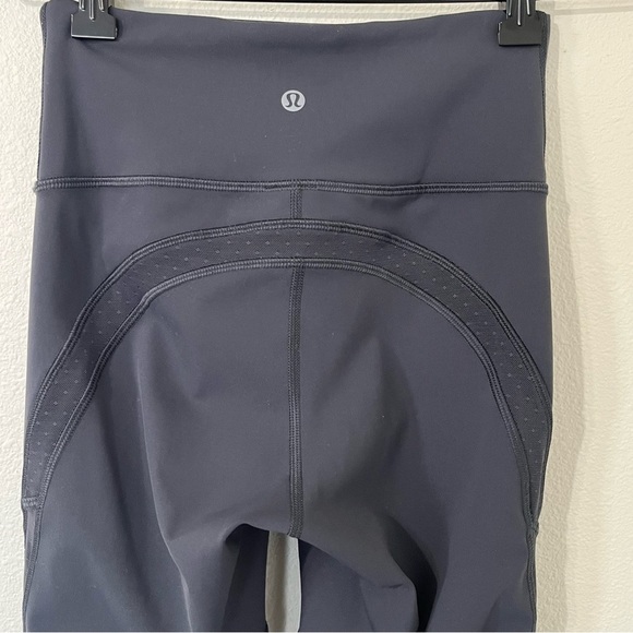 Lululemon Revitalize Cropped Leggings - Picture 5 of 8